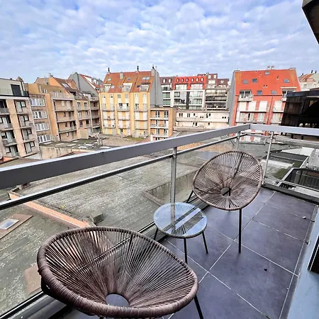 Huswell - Cozy Near The & Shops With Terrace Apartment *